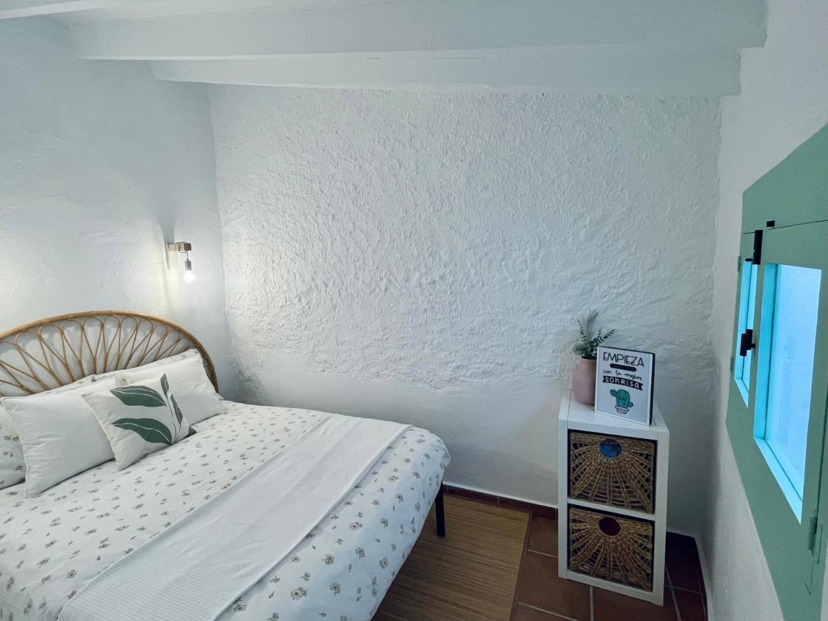 Casita Menta - Alojamiento Unico En El Centro De Torrox Bagian luar foto