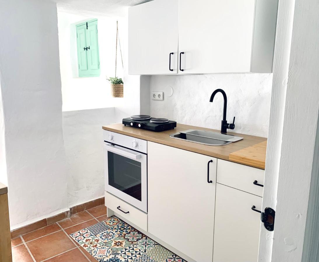 Casita Menta - Alojamiento Unico En El Centro De Torrox Bagian luar foto